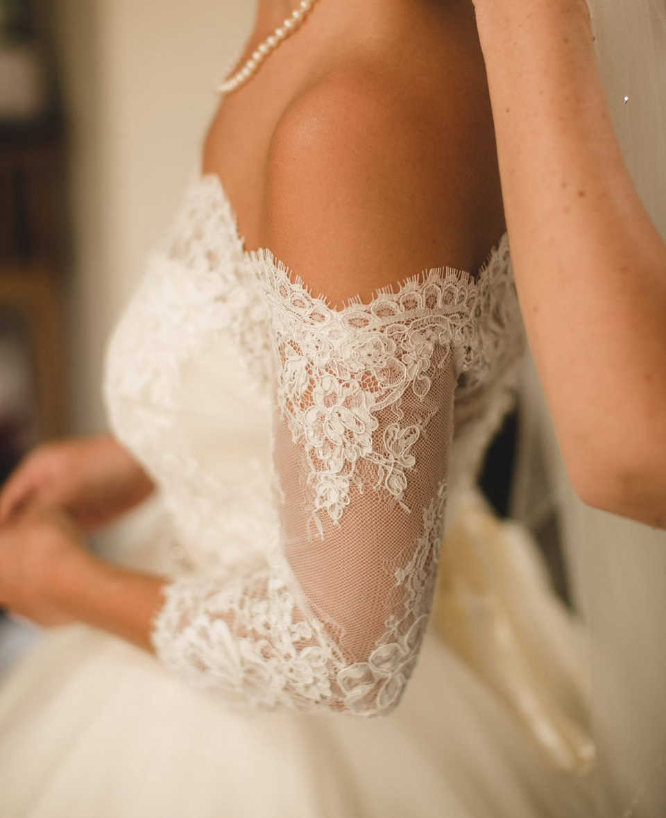 Wedding Bolero Jacket New Off Shoulder 3/4 sleeve Lace Bridal Wedding Jackets Women Wedding Jackets Customized