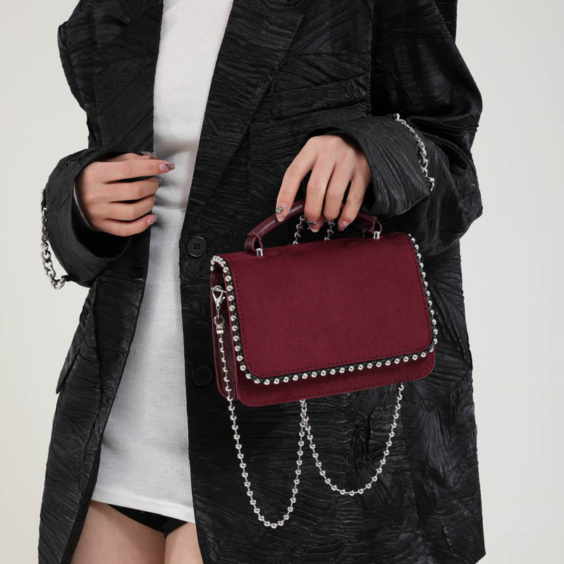 Fashion Trend for Women 2024 New Luxury Chain Crossbody Personality Versatile Beaded Handbag Shoulder Bag ddmymoon