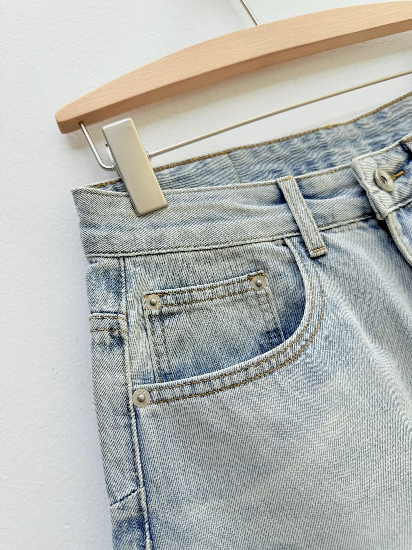 L Brand Denim jeans outdoor mens and womens designer brand luxury gift Valentines Fathers Christmas.M157