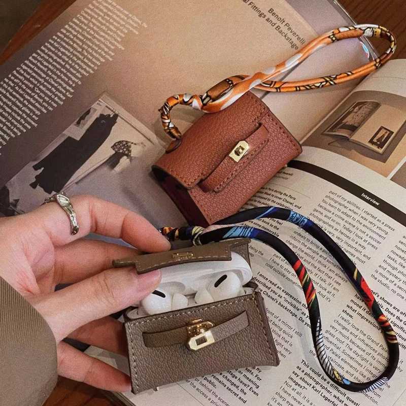 Mini Microfiber Universal Headphone Bag For AirPods 4 Pro 2 3 Protective Case with Lanyard Deluxe Handbag Bag Y250731