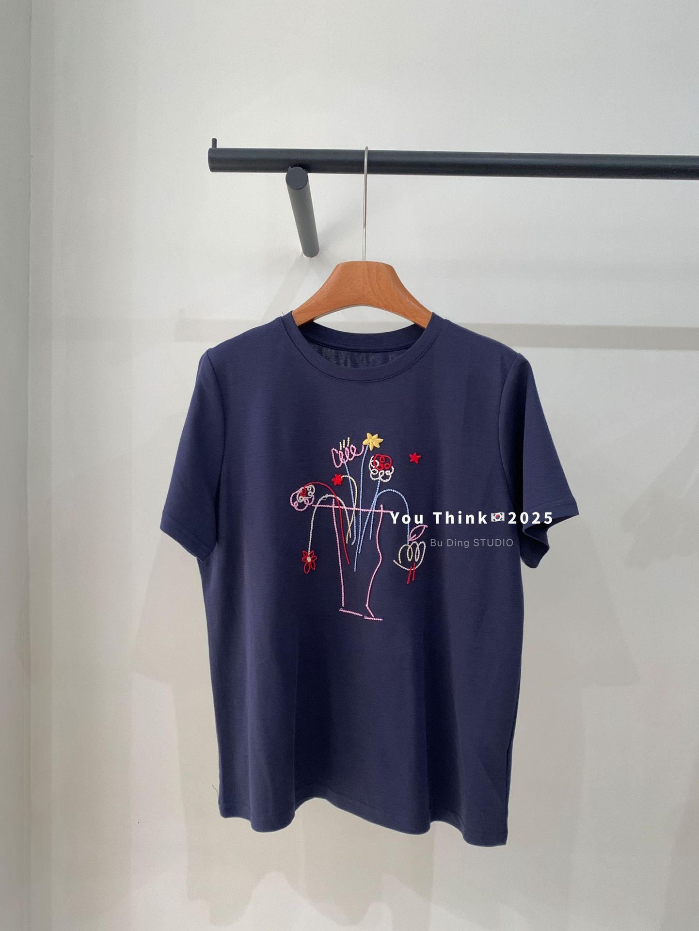 2025 Summer New Fashionable Heavy Embroidery Craft Design Multi functional Women's Short sleeved T-shirt New Designer T-shirt