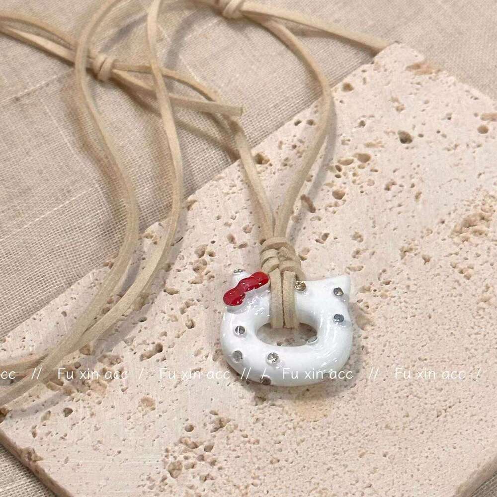 Fashion Simple Same Style Kitty Cat Pendant Necklace for Women, Niche Design Cartoon Cute Collarbone Chain 7fb