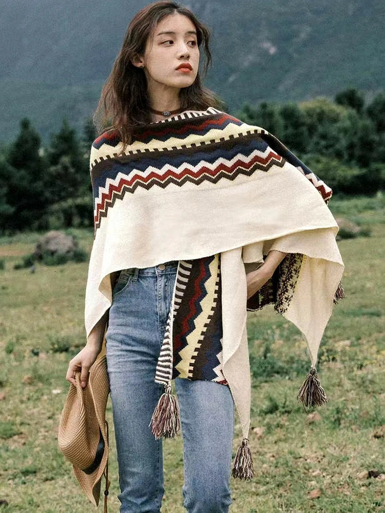 GypsyLady Boho Vintage Chic Knitted Cloaks Cape Autumn Winter Warm Stripped Poncho Capes Tassels Cloak Poncho Outwear 250729