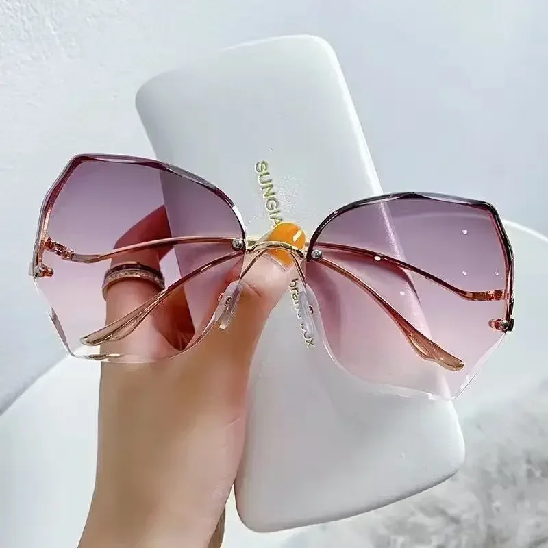 Irregular Round Sunglase Gradient Fashion Sun Glasses Female Rimless Metal Curved Temples Oculos De Sol 250729