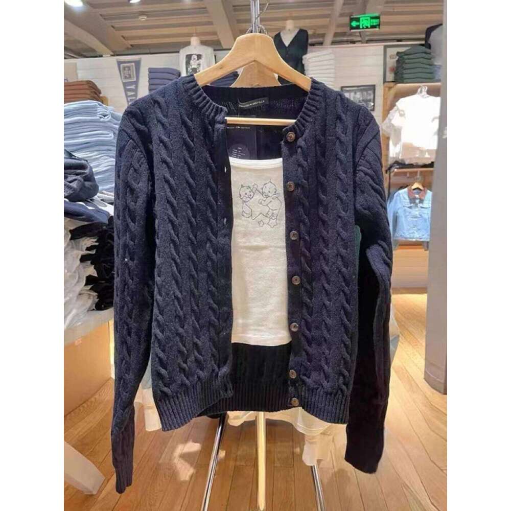 Designer Clothing 2025 Twisted Flower Chic Cardigan Sweater Woman Round Neck Long Sleeve Single Breasted Cotton Outerwear Autumn Casual Loose Sweaters
