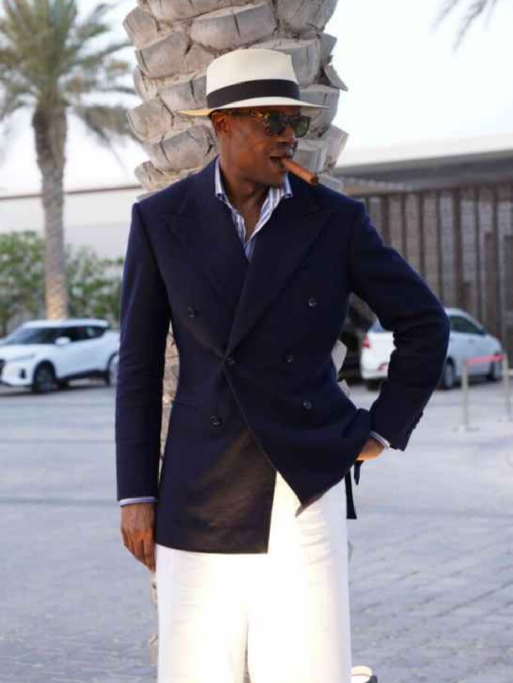 Classic Male Wedding Tuxedos 1 Piece Set Jacket Peaked Lapel Men Suits Double Breasted Groom Wear Party Suit Customized