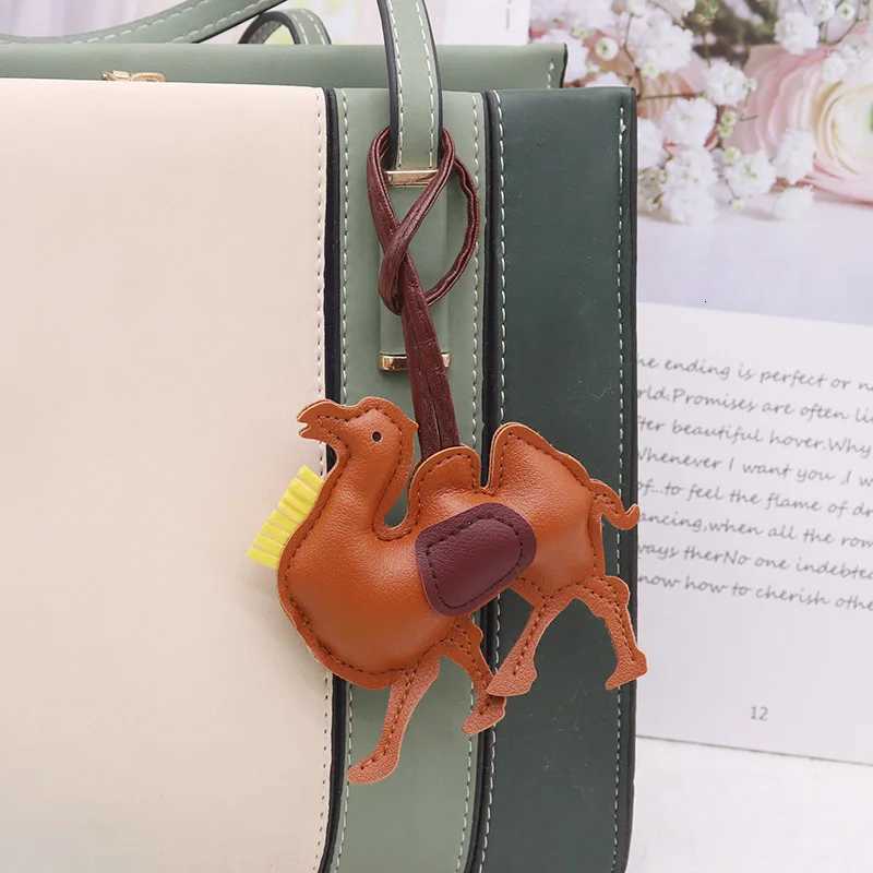 Women Leather Camel Charm Bag Pendant Keychain Cartoon Desert Camels Keyring Cute Animal Ornament Accessories Decoration Y250731