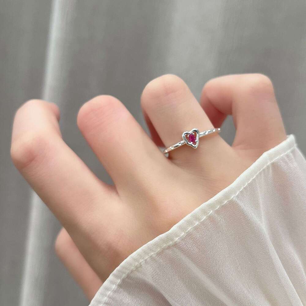 2025 New Korean Style Silver Heart Zircon Open for Women, Light Luxury, Exquisite, High-end Adjustable Ring 80d
