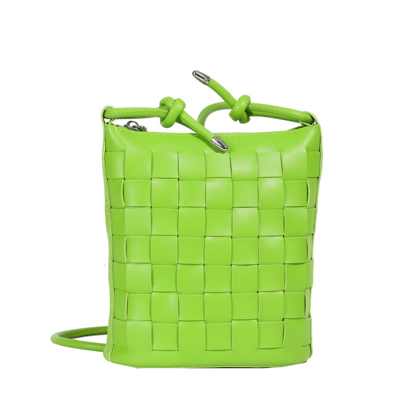 Hand-woven for Women 2024 New Trendy Single Shoulder Korean Fashion Solid Color Simple Crossbody Phone Bag ddmymoon