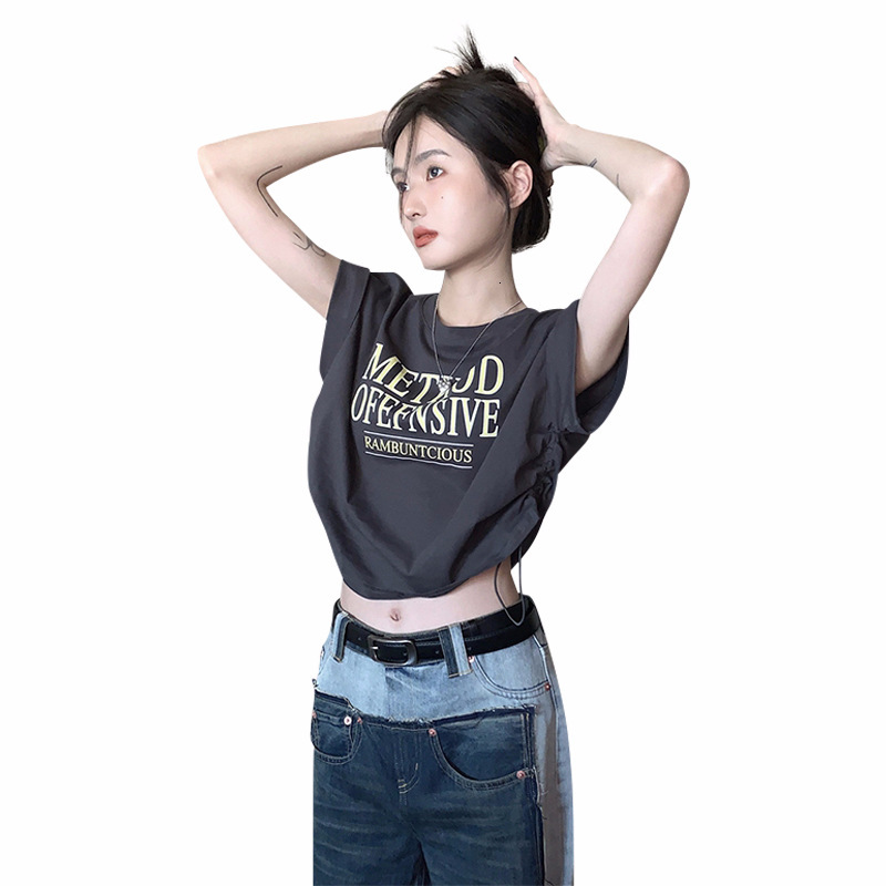 2025 summer new niche fashion short style loose and unique crop top, sweet and spicy designer T-shirt, designer short sleeved women's short sleev