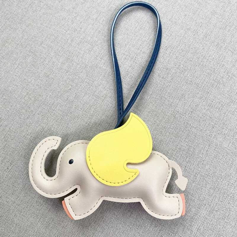 Trendy Designer PU Leather Wing Flying Elephant Keychain Pendant Decoration for Ladies Bag Charm Accessory Ornament Gift Y250731
