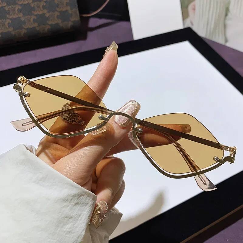Metal Women Simple Trend Men 2025 New Half Dia Shaped Dopamine Small Frame Outdoor Sunglasses