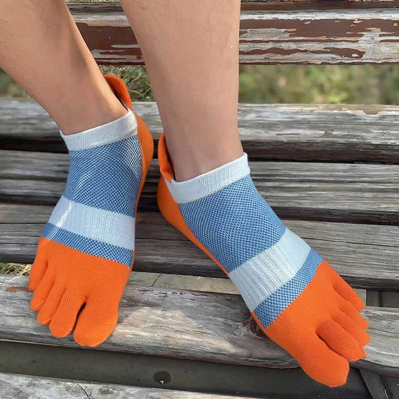 5 Finger Sports Socks Compression Mens Cotton Breathable Comfortable Shaping Anti-Friction Mens Socks With Toes EU 39-46 Z250731