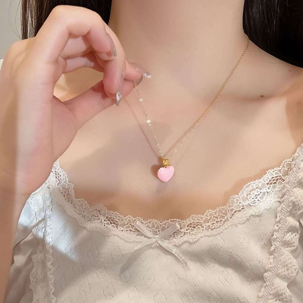 Korean Niche Design Pink Enamel with Oil Drip Effect, Reversible Peach Heart Necklace for Women, Popular on Social Media cf5