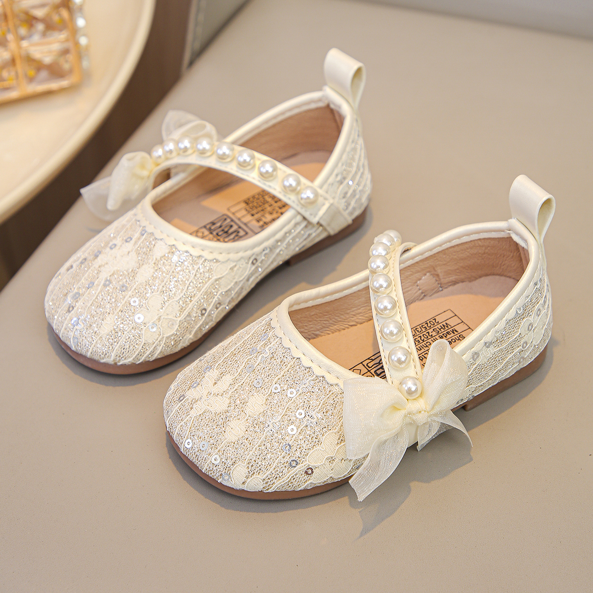 Girls Lace Princess Shoes Pearl Trip Bow Sequins Exquisite Little Leather Shoes