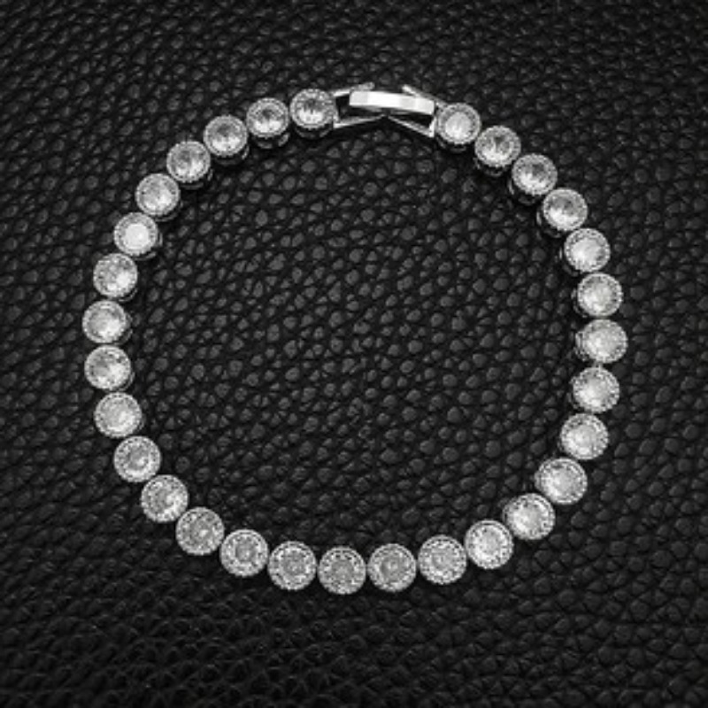 Chic Adjustable Handmade Band: Elegant Pull-On Accessory Combining Both European and American Aesthetics