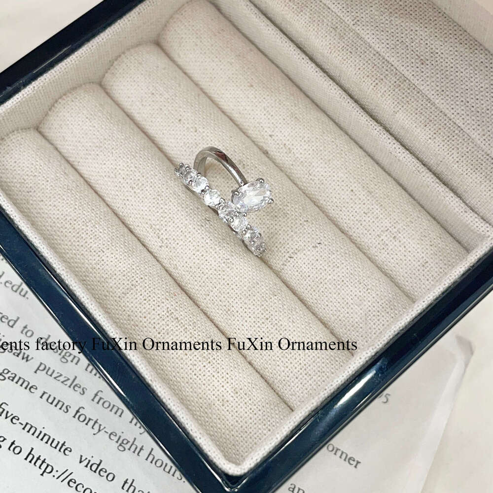 Couple Matching Micro Pave Zircon Sugar Cube Open Light Luxury Oval Egg Shape Index Finger Rings Design High-end Feel 746