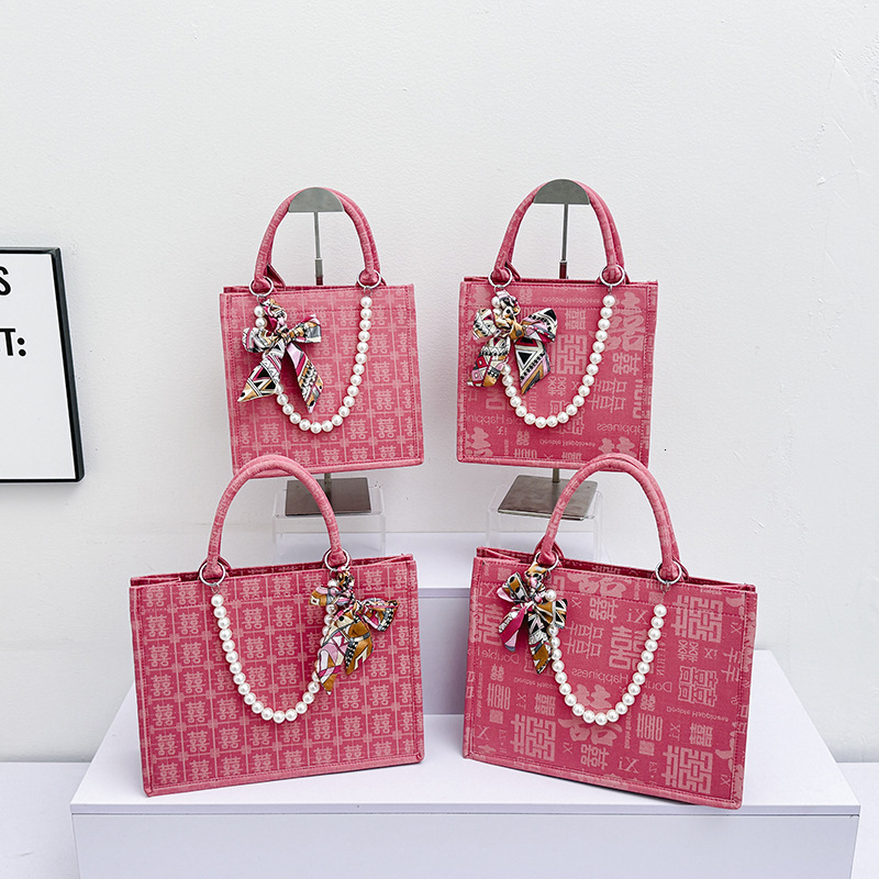 Large Capacity Tote Red Bride Wedding 2023 New Chinese Style Pearl Handbag Shoulder Bag ddmymoon