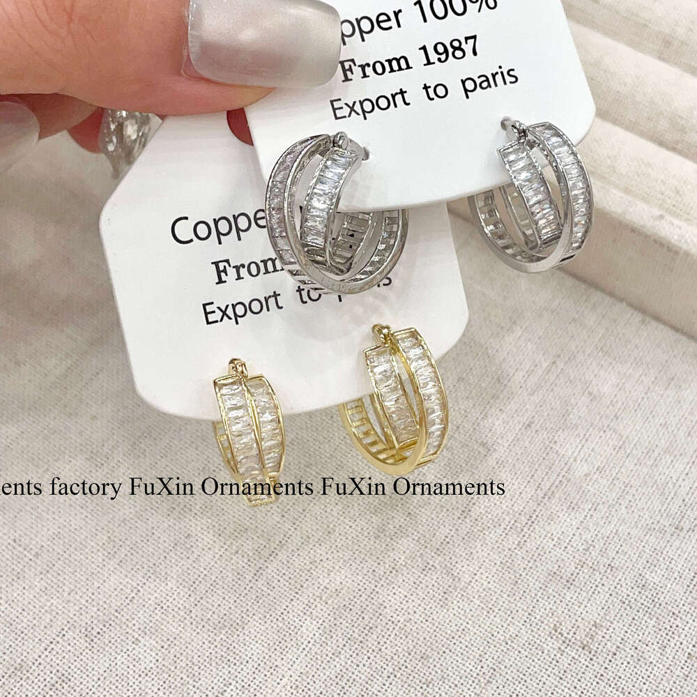 2024 New Cross Super Flash Zircon Simple High-end Elegant Earrings for Women Studs Niche Exquisite Feel 338