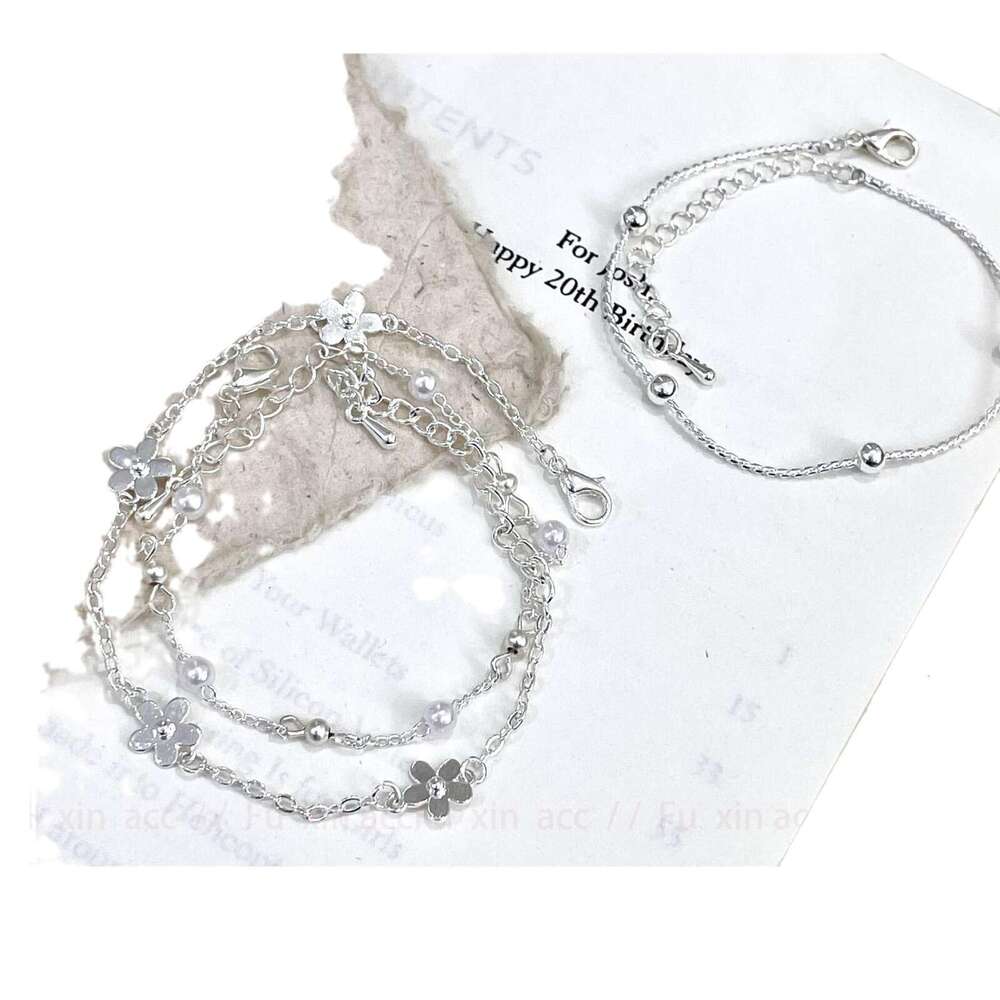 Small Flower Bracelet for Women, Light , Niche Design, Exquisite, Personalized, Sweet, Cute, Fashionable, Adjustable Jewelry c91