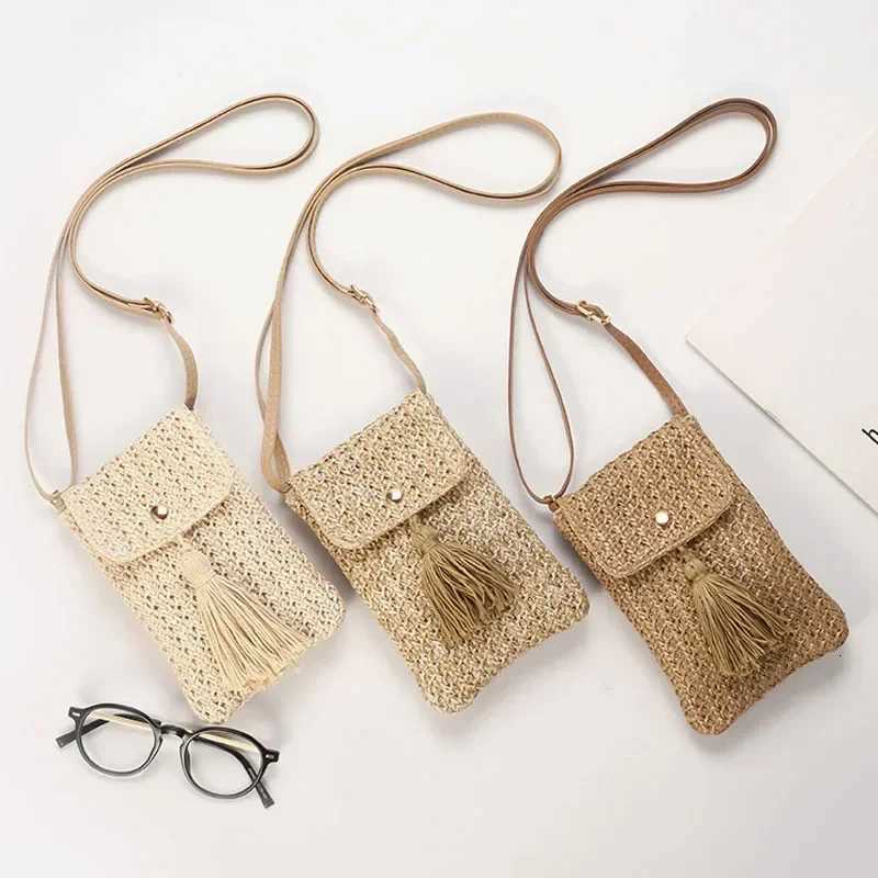 Straw Beach Bag Women Holiday Mobile Phone Shouder Bag Summer Tassel Mini Crossbody Bag for Lady Gril Travel Bohemian Style Y250730