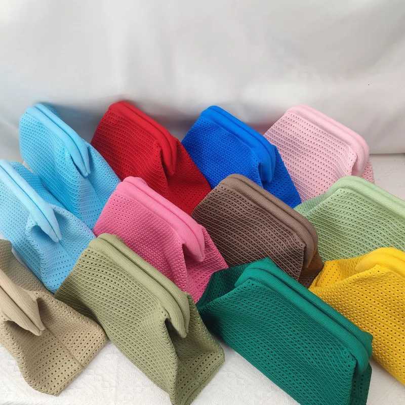 2025 Summer Knitted Beach Cloud Bags For Women Striped Hollow Out Handbags Large Capacity Vintage Dinner Bags Daily Make Up Bag Y250730