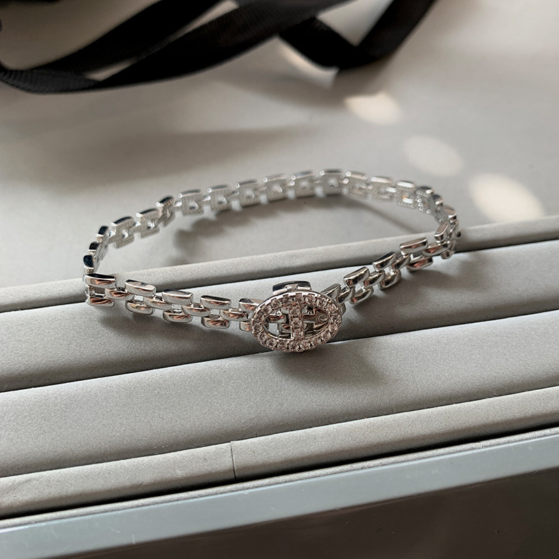 New Style Gold And Silver Full Diamond Designer Madam Bracelet Retro Pig Nose Open Bracelet For Women, Light Luxury Niche Exquisite High-end Jewelry