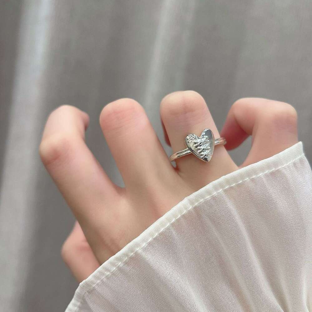 2025 New Korean Style Silver Heart Zircon Open for Women, Light Luxury, Exquisite, High-end Adjustable Ring 80d