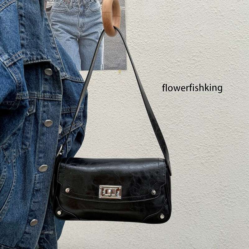 Pillow Spring Summer Genuine Leather Crossbody for Women New Rivet Women's Cowhide Niche High-end Commuter Shoulder Bag B5