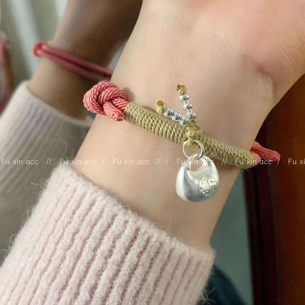 Light Niche New Chinese Braided Rope Little Fat Fu Pendant Bracelet Versatile Exquisite Layered Wristband Sweet American Style Hand Jewelry d67