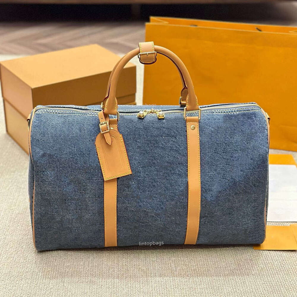 Designer Duffle Bag for Men Traveling, Luggage Travel Bag Weekender Overnight Bag,Women Gym Carry on Hanging suitcase set business travel bag shoulder bag