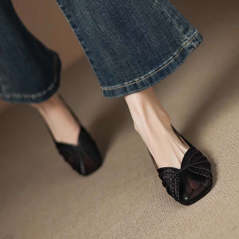 French Fashion Versatile Closed-Toe Sandals Women, Breathable Mesh Gentle Fairy Style 2025 Summer Simple Backless Single Shoes for Women