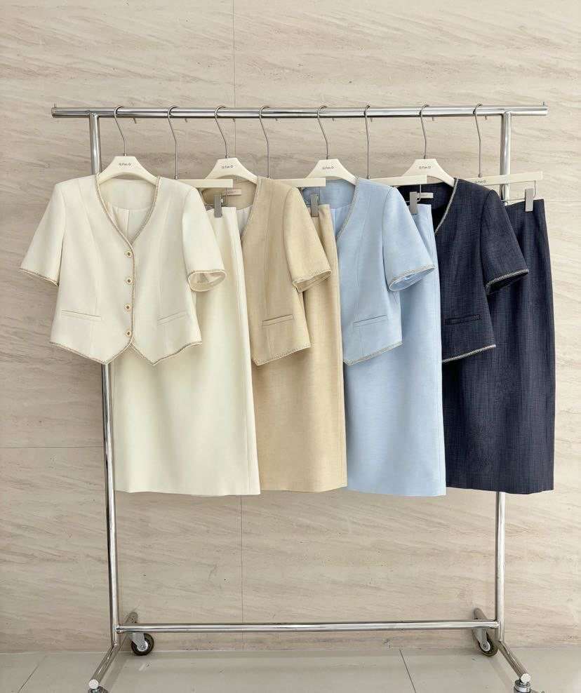 Qifan Mature Small Fragrance Style Slit Half Skirt for Women 2025 Summer New Top Two-Piece Set 85365-1