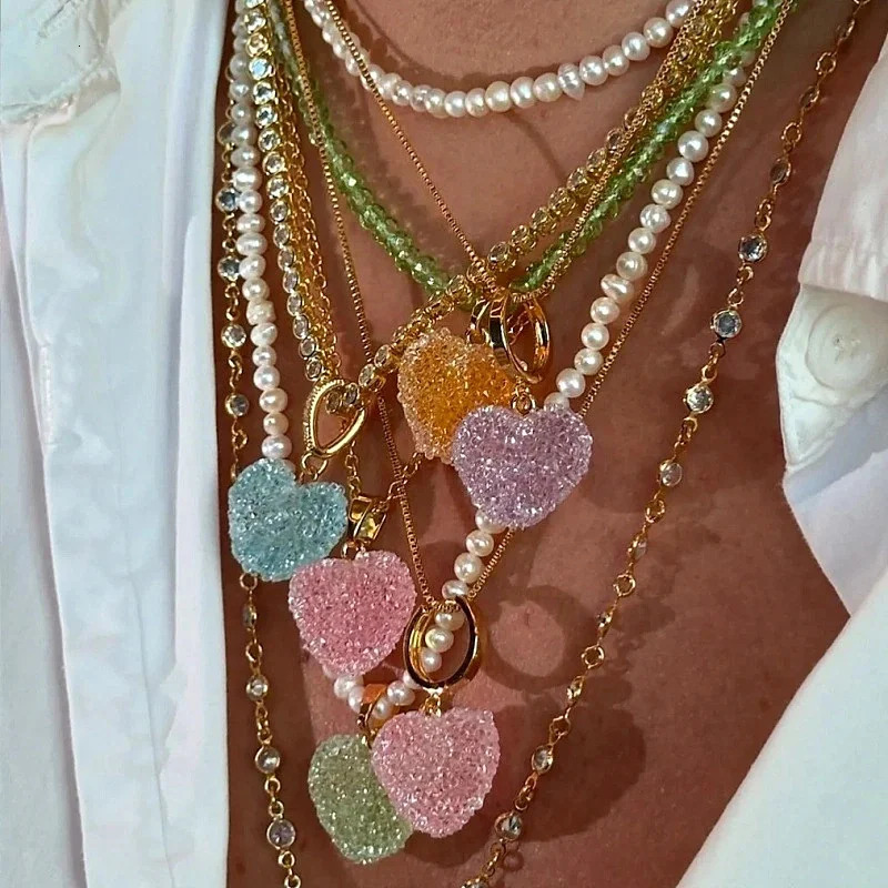 HangZhi Cute Colorful Heart Bear Resin Candy Necklace Fashion Personality Charms Summer Jewelry for Women in 250729