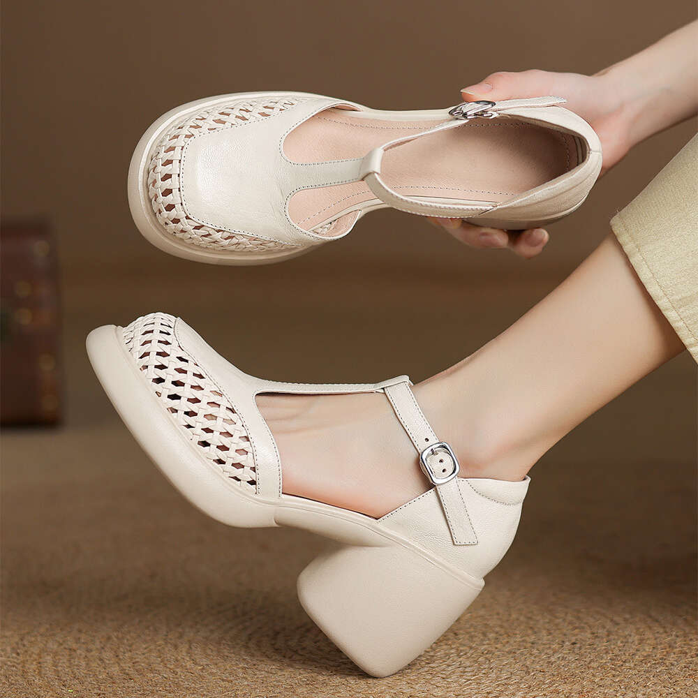 Genuine Leather Hollow Out Peep Sandals 2025 Summer New Round Toe Thick Sole Chunky Heel Thong Strap High Heels