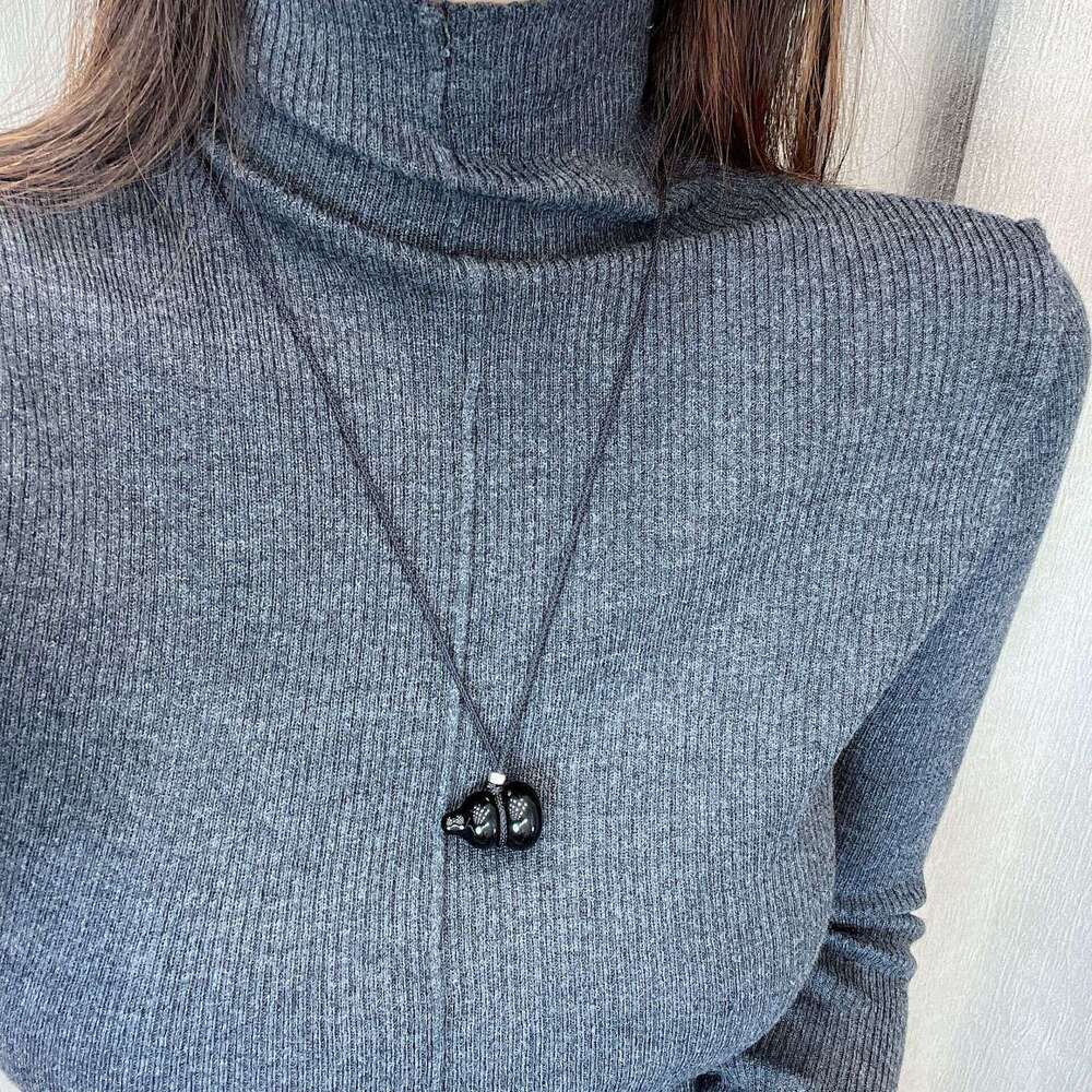 Natural Cinnabar Buckle Pendant for Men and Women, Birth Year Original Mineral Purple Gold Sand Red Rope Sweater Chain Peace Necklace 906