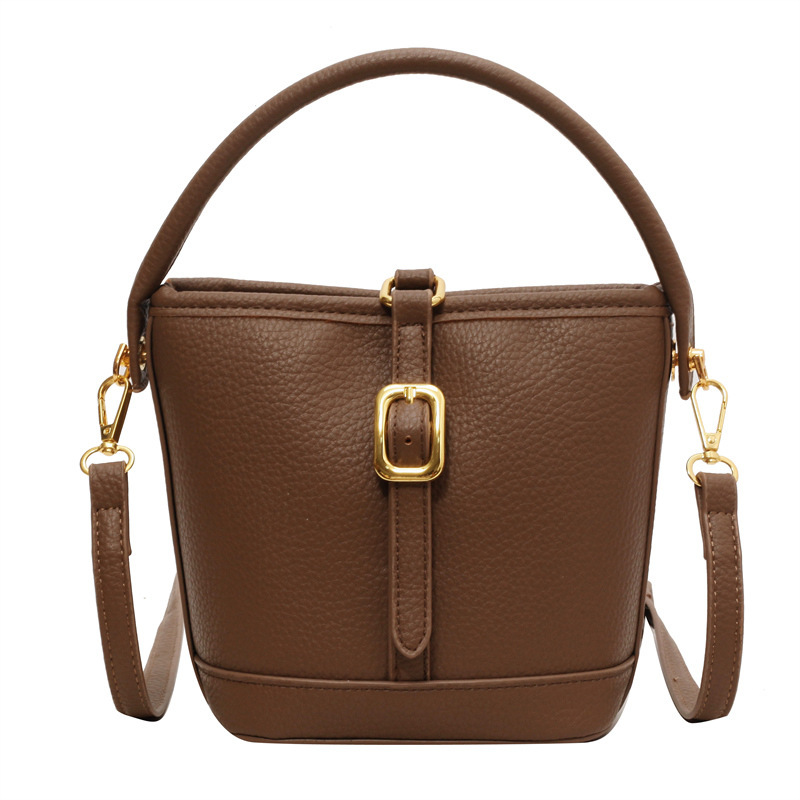 Niche bucket bag 2025 new bag autumn and winter versatile retro large-capacity high-end underarm shoulder messenger bag