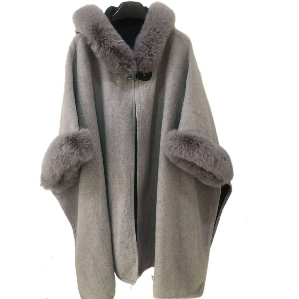 Designer Clothing 10 Colors Winter Fashion Loose Poncho Outstreet Long Cardigan Coat Warm Cloak Women Big Pendulum Capes With Faux Rabbit Fur Hat Fash