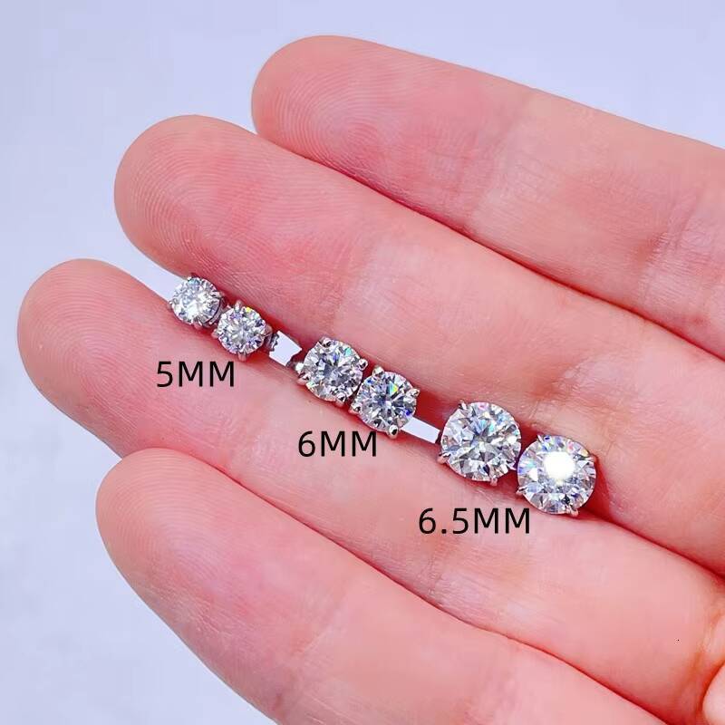 Classic Design 925 Sterling Silver Screw Back GRA Certificated Diamond Moissanite Stud Earrings