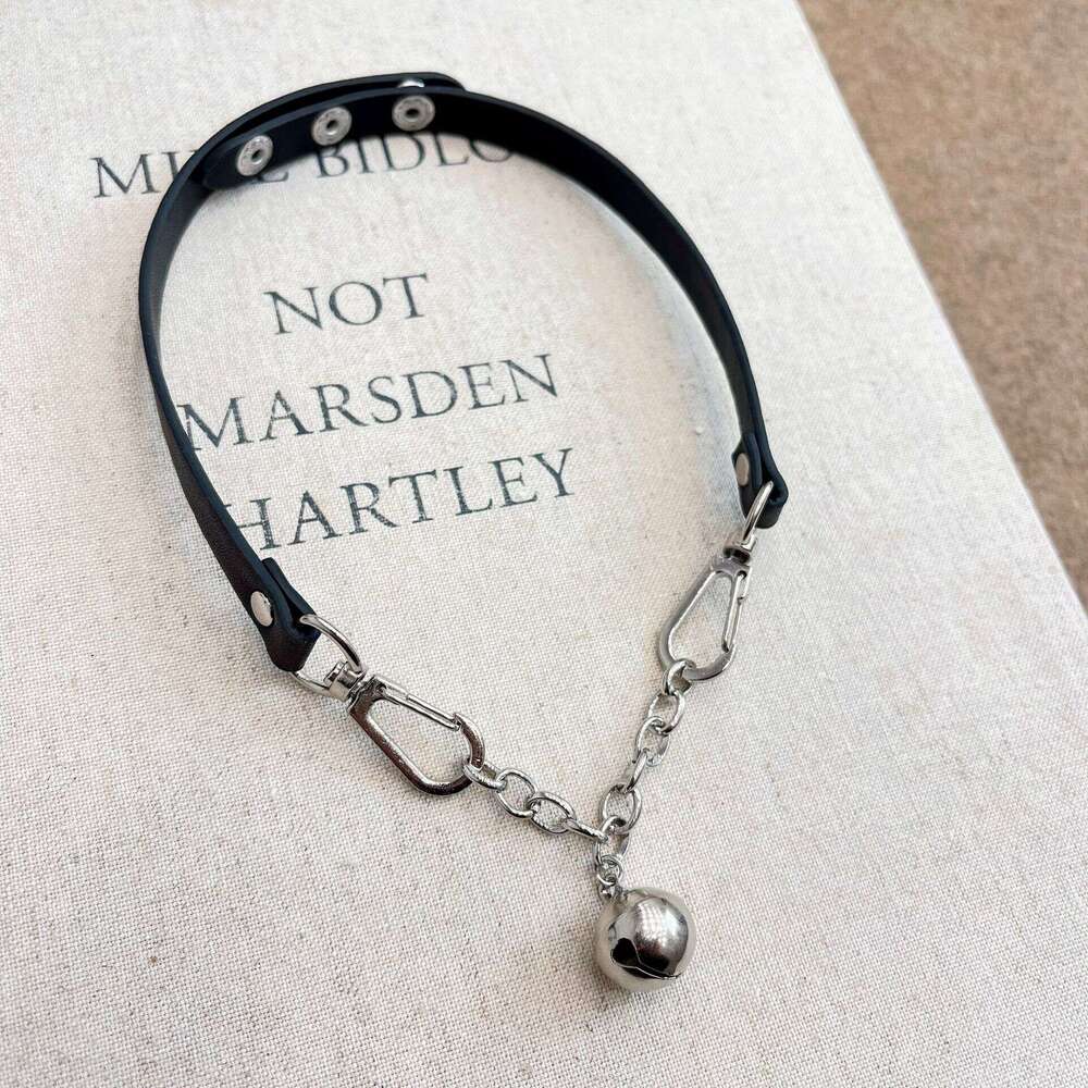 Bell Pendant Choker Black Necklace Neck Accessories Collarbone Chain Niche Simple Trendy dee