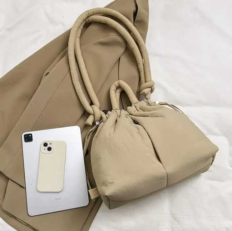 Casual nylon padded tote bag designer soft puffer women shoulder crossbody bags Simple Vintage large capacity handbags 2023 Y250730
