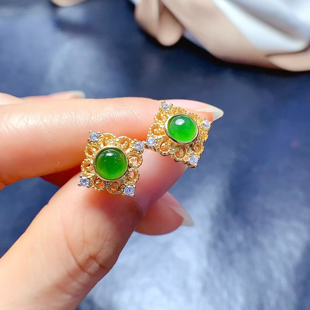 Natural green jade stud earrings for daily wear 5mm genuine jade 925 silver earrings with 18K gold plating