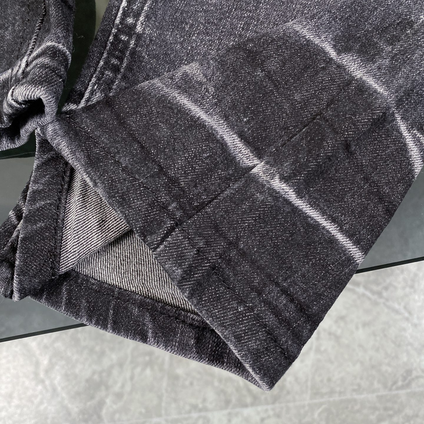 L Brand Denim jeans outdoor mens and womens designer brand luxury gift Valentines Fathers Christmas.M147