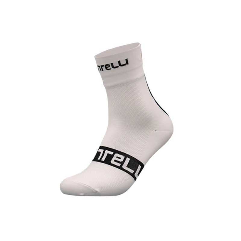 1 Pair of Cycling Socks Bicycle Professional Competition Cycling Socks Mens Outdoor Sports Socks Womens Fitness Running Socks Z250731