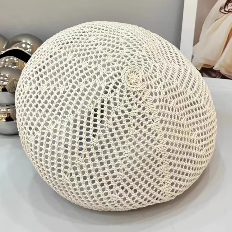Japanese Knitted Hollow Berets for Women Summer Thin Knitted Painter Caps Ins Simple Korean Version Versatile Pumpkin Beret Hat 250730