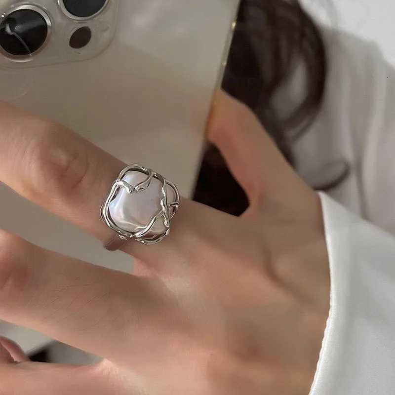 Fashion 925 Sterling Silver Pearl Ring High Quality Geometric Shape Ring Delicate Accessories Birthday Party Gift y250730