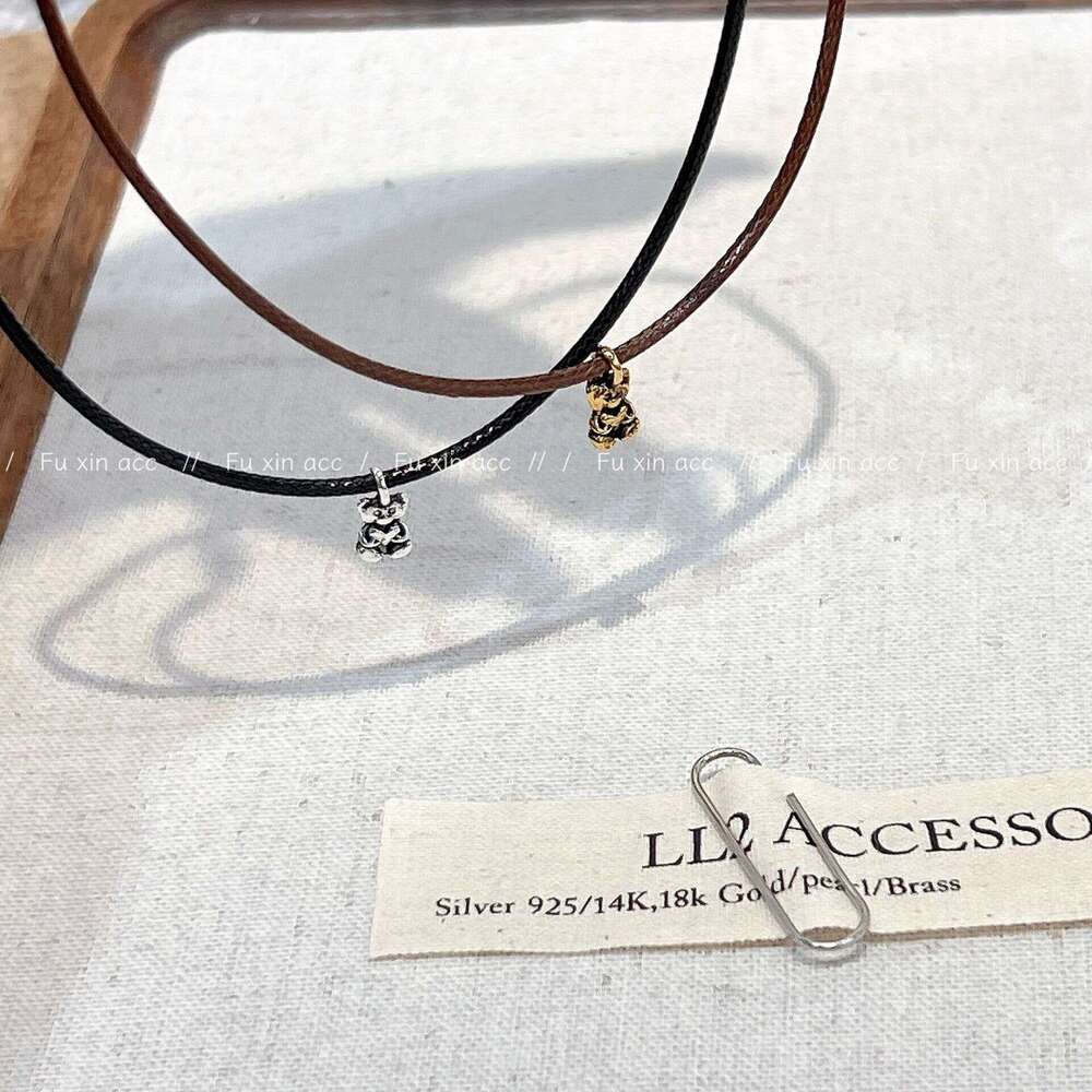 Minimalist Style Black Rope for Women, Light Niche Cute Gold Sier Bear Clavicle Chain, Small and Exquisite Choker Necklace d55