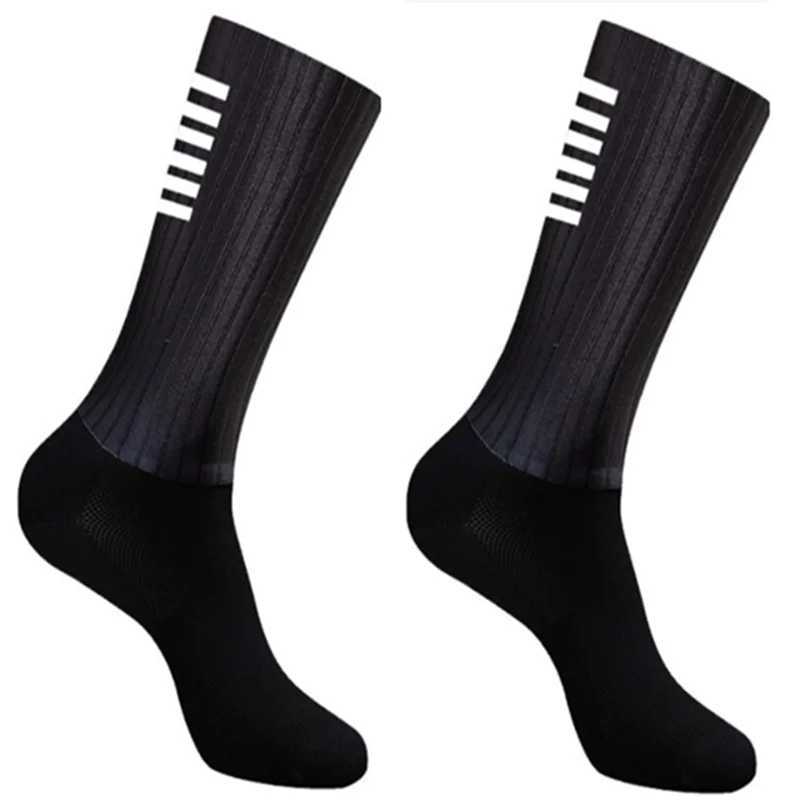 2023 Anti-Slip Silicone Summer Aero Socks Whiteline Cycling Socks Men Bicycle Sport Running Bike Socks Calcetines Z250731