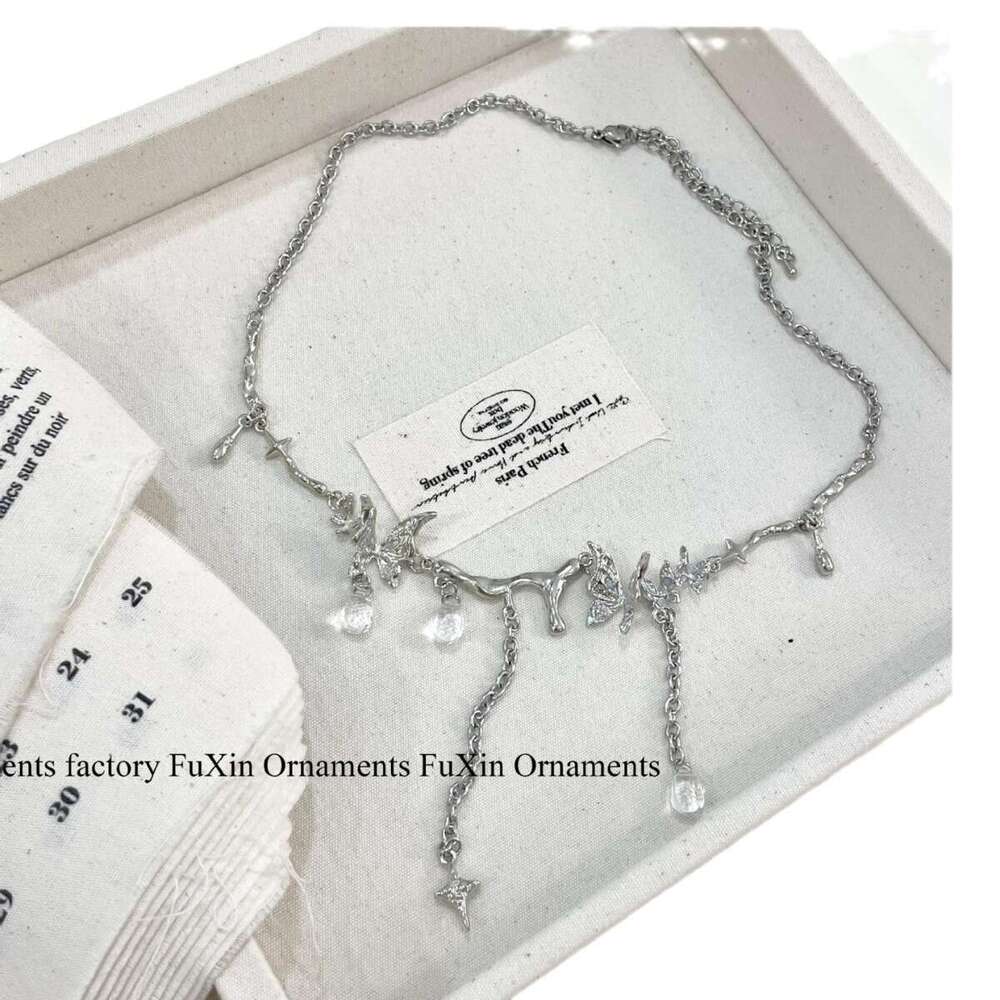 New Glazed Crystal Butterfly Sweet Cool Girl Necklace Exquisite Light High-end Versatile Fashion Accessory Trendy Fairy ce9