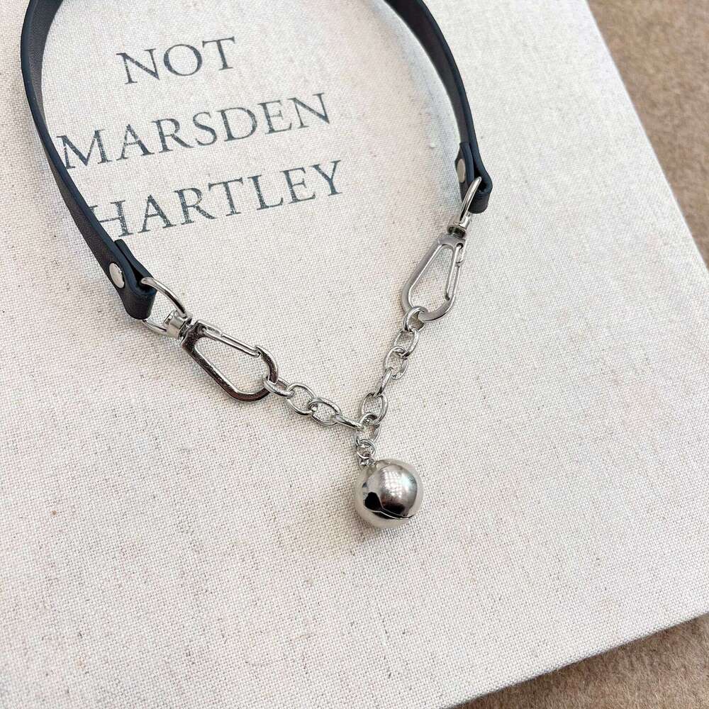 Bell Pendant Choker Black Necklace Neck Accessories Collarbone Chain Niche Simple Trendy dee